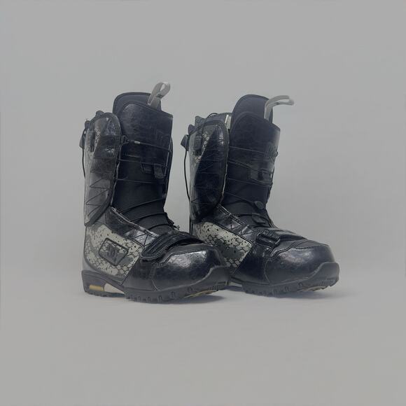 DC Men’s Caliber ’09 Black & Green Snowboarding Boots - Size 7.5 - Picture 1 of 7